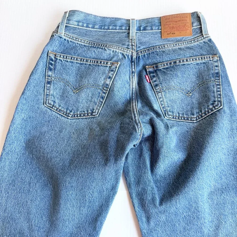 Levi's 501 Wester Jeans - Picture 4 of 8